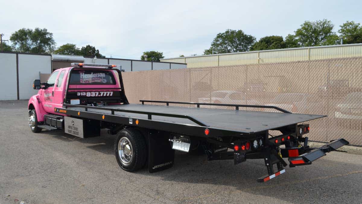 Tow truck bed